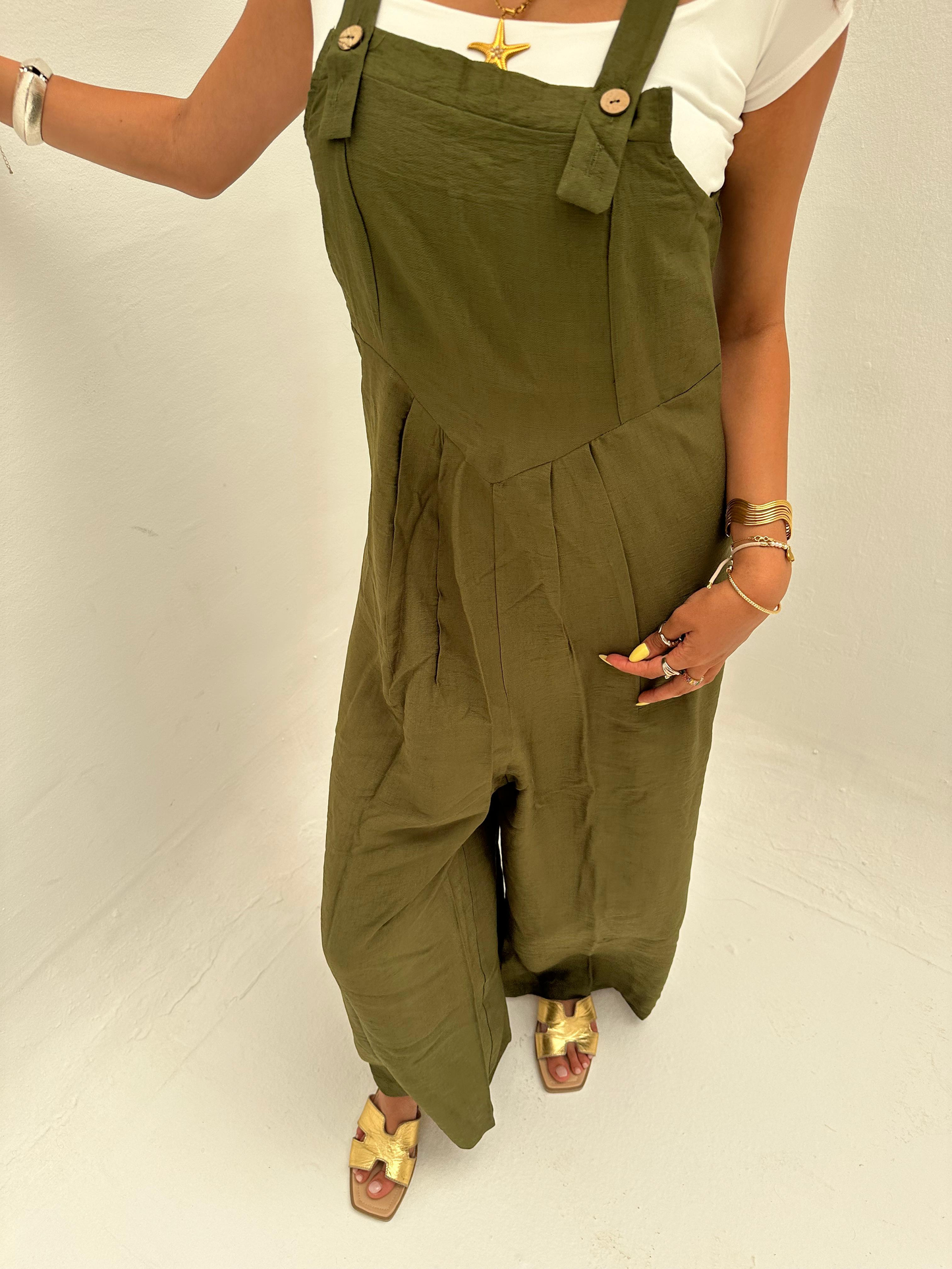 Olive Jumpsuit Code: 8000