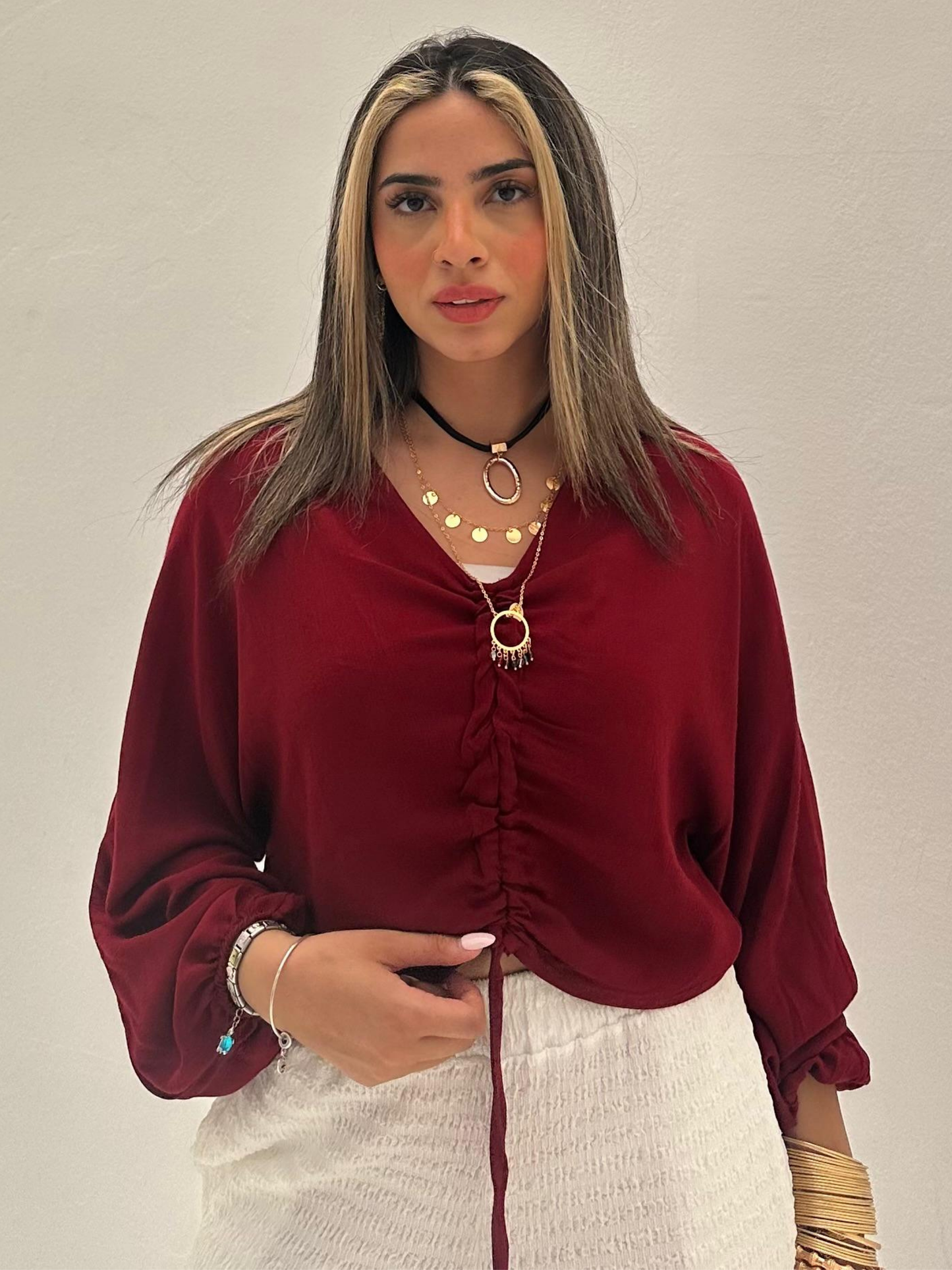 الجزء العلوي من القماش الأمامي باللون العنابي، الرمز: 5032