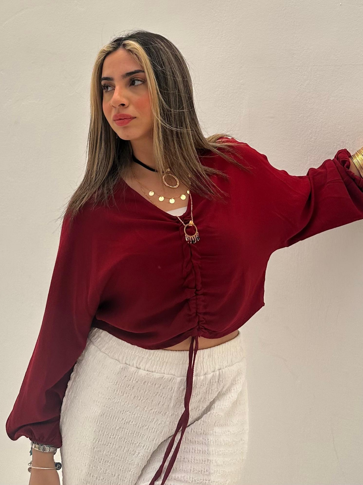 الجزء العلوي من القماش الأمامي باللون العنابي، الرمز: 5032