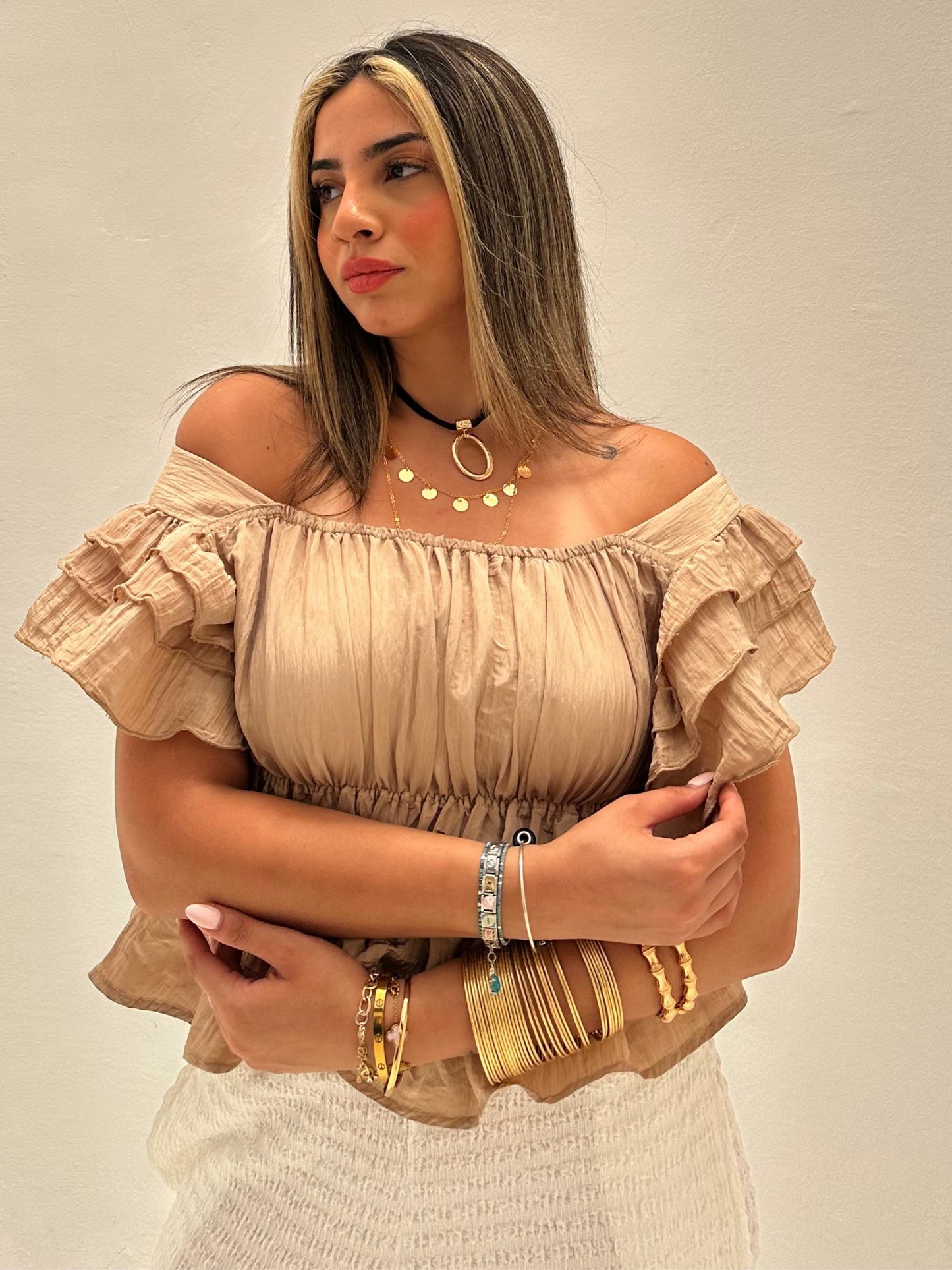 Beige Off Shoulder Top code: 1062