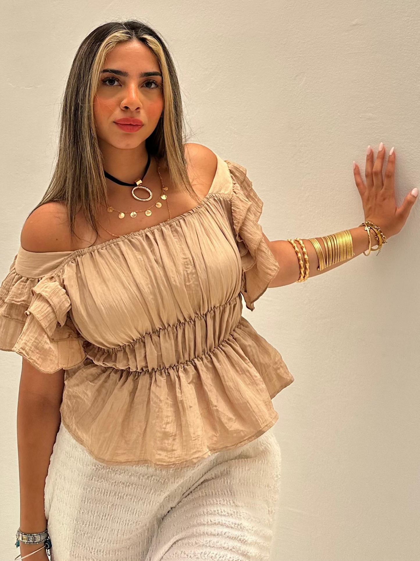 Beige Off Shoulder Top code: 1062