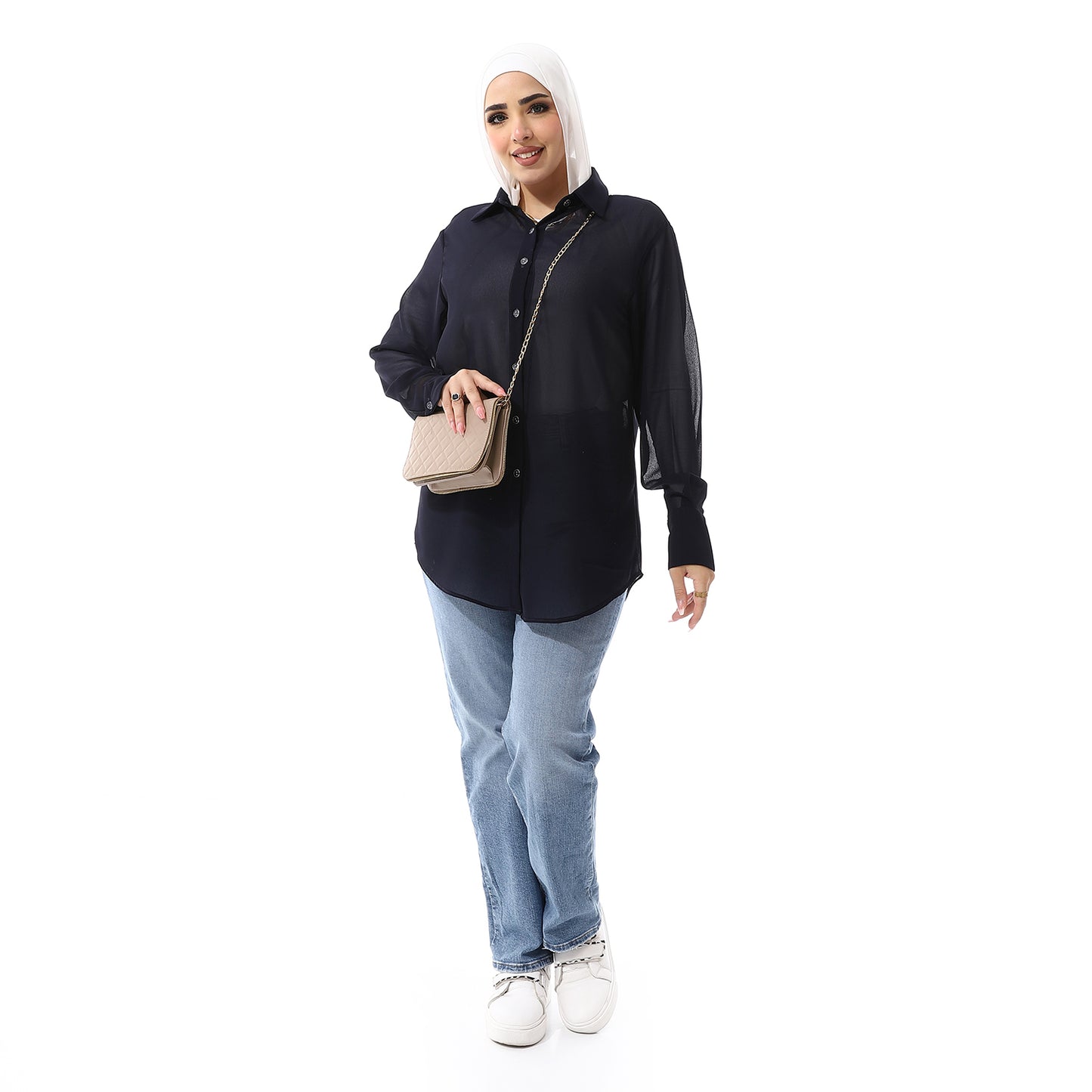 بلوزة بحرية